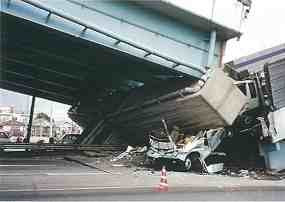 Collapsed bridge near Kusugawa on Hanshin Expressway Route 3 Kobe Line